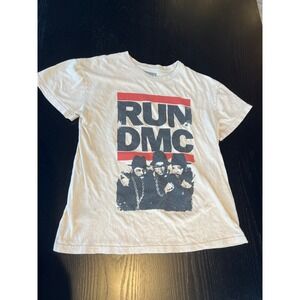 Run DMC Graphic T-Shirt Womens Medium Cream Hip Hop Band Tee Bravado 2020